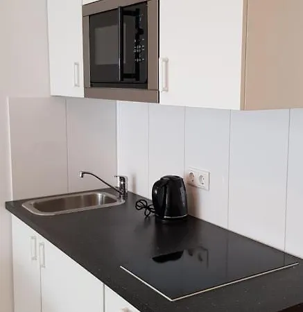 Shiva's Cityaparthotel Кёльн